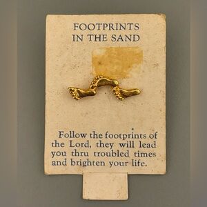 Vintage Barefoot in the Sand Brooch